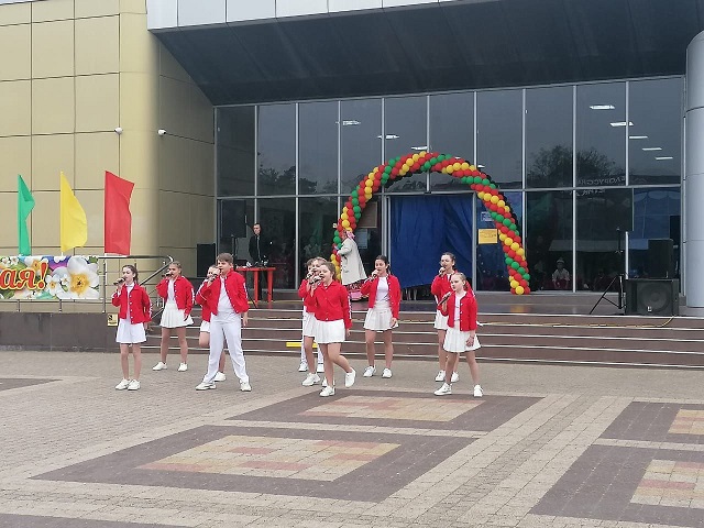 molodoi mai 8